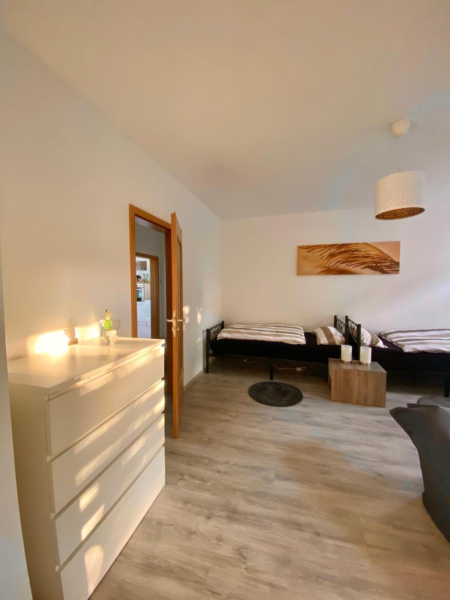 Schoene 3-Zimmer Monteurswohnung Im Sueden Von Leipzig Eg Dış mekan fotoğraf