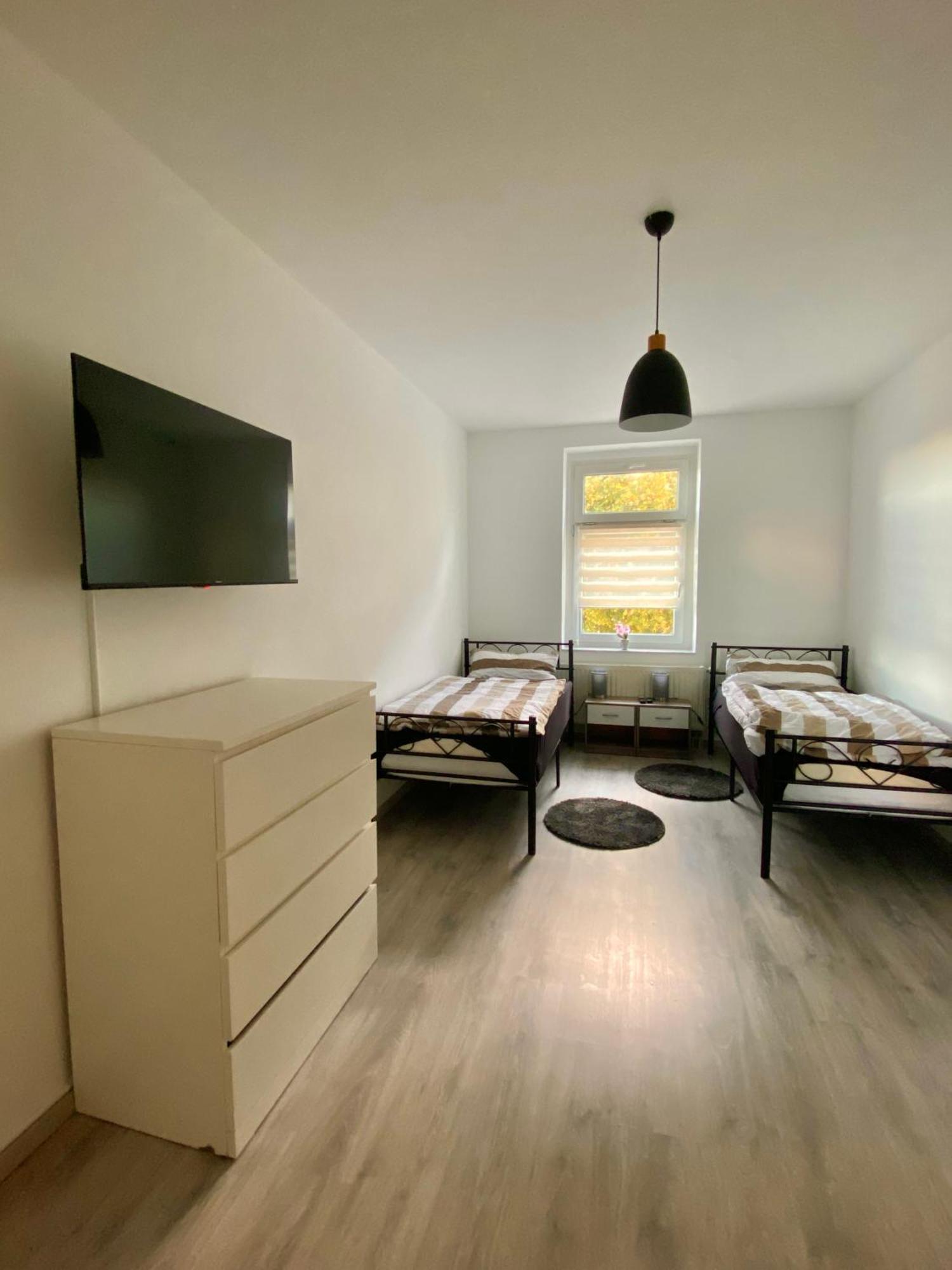 Schoene 3-Zimmer Monteurswohnung Im Sueden Von Leipzig Eg Dış mekan fotoğraf